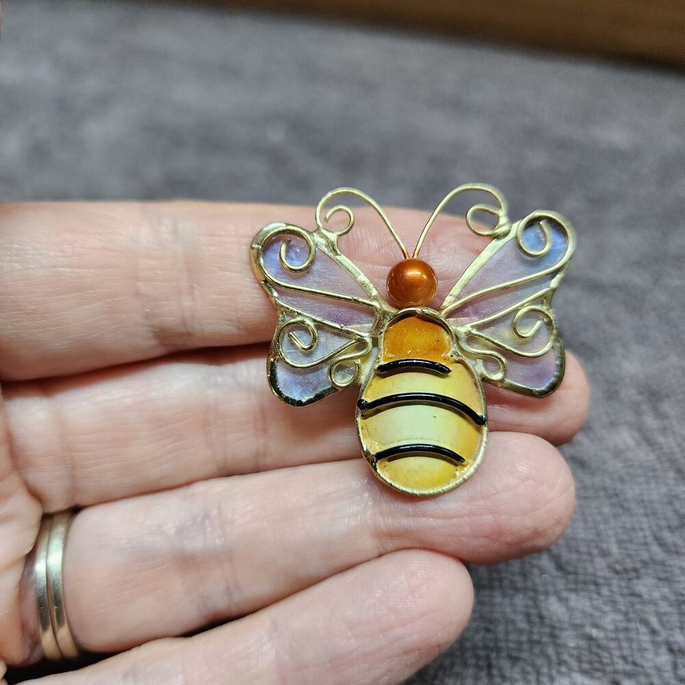 Butterfly pin brooch b34